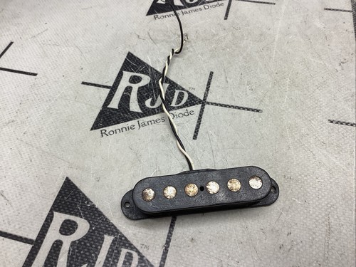Pickup piatto per chitarra